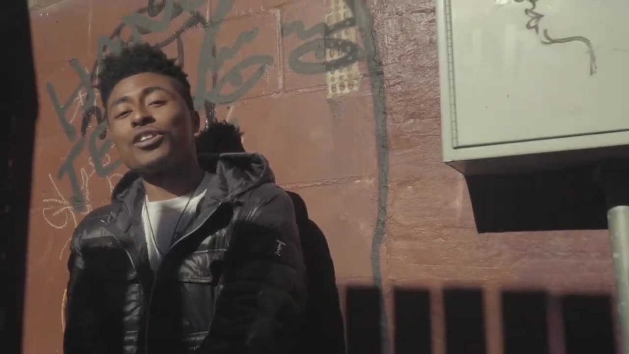 Retro Seedz - Watch How I Ball (Official Music Video) || @RetroSeedzTV 