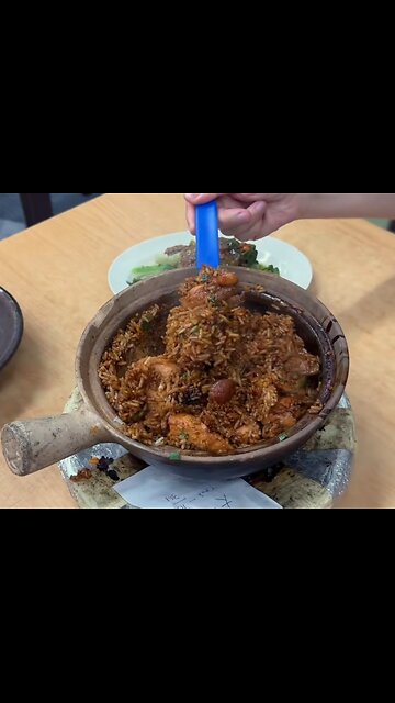 Clay Pot Chicken Rice in Kuala Lumpur Streetfood