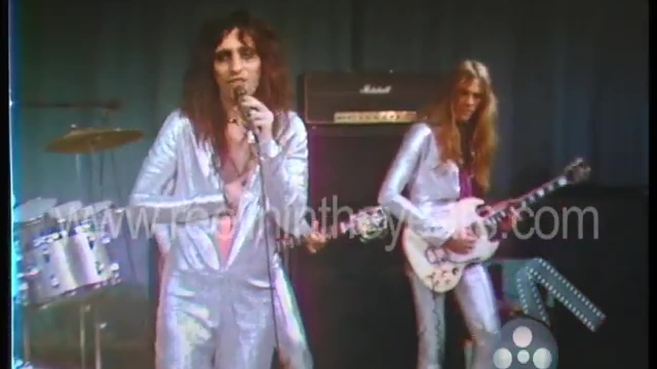 Eighteen, Alice Cooper 1971