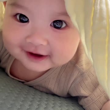 Adorable Baby's Healing Moments with T. Comas