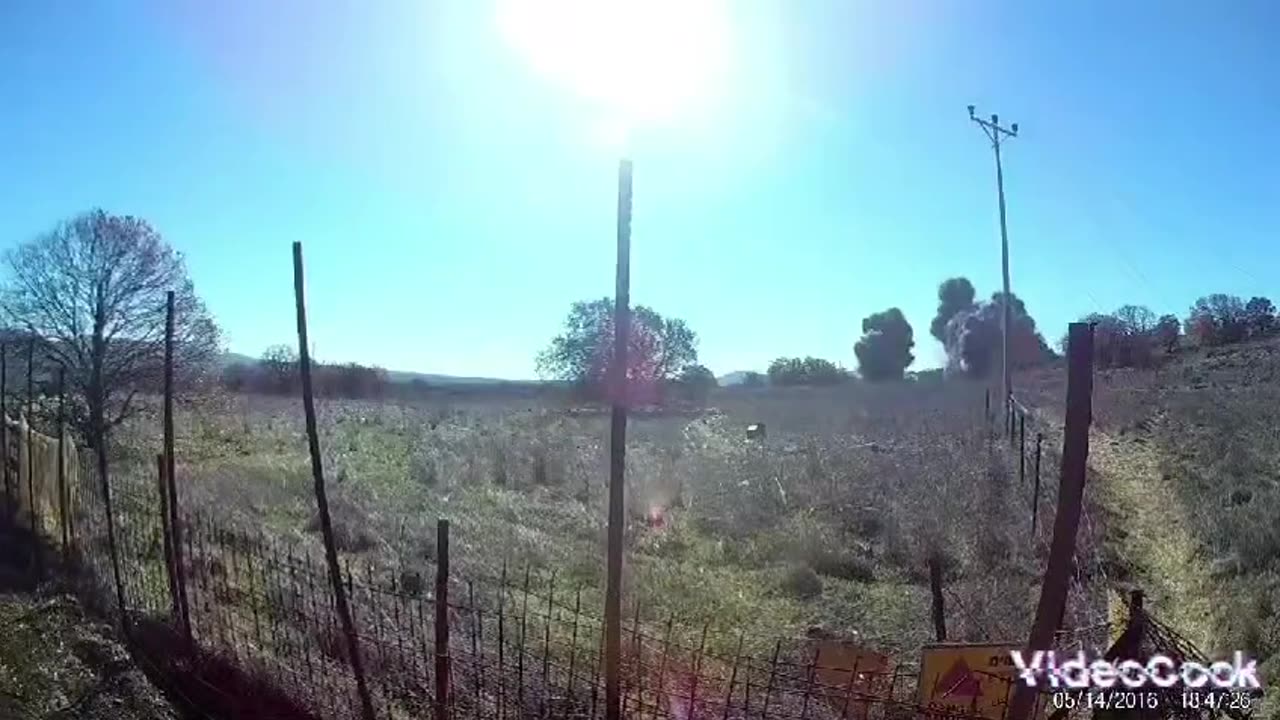 Israel destroying land mines in the Golan Hights; who would the globalists blame?