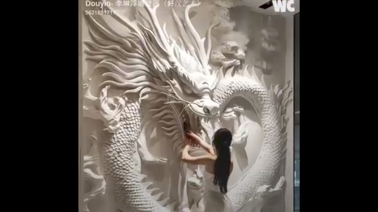 "Amazing 3D Painting | Girl Creates Lifelike Artwork on Wall!".