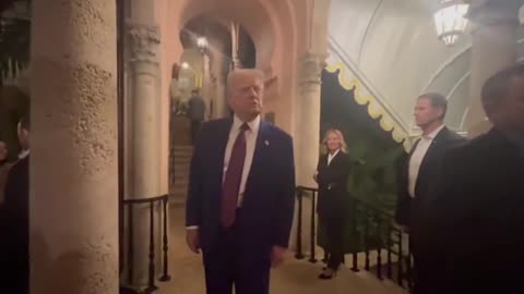 Meloni Welcomed by Trump at Mar-a-Lago Tonight