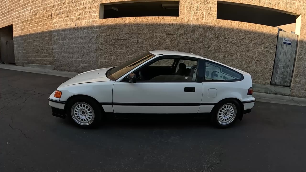 The Restoring of A Honda CRX: N/A & Gutted!