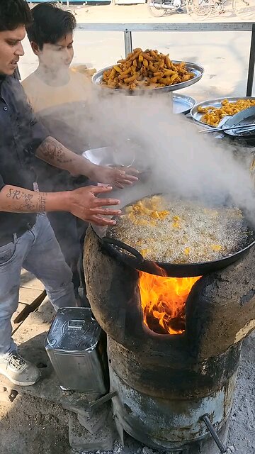 Men from Jupiter 😅😅