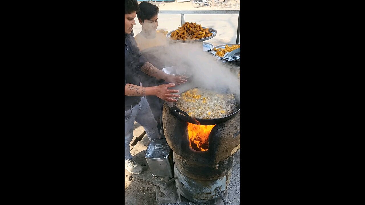 Men from Jupiter 😅😅