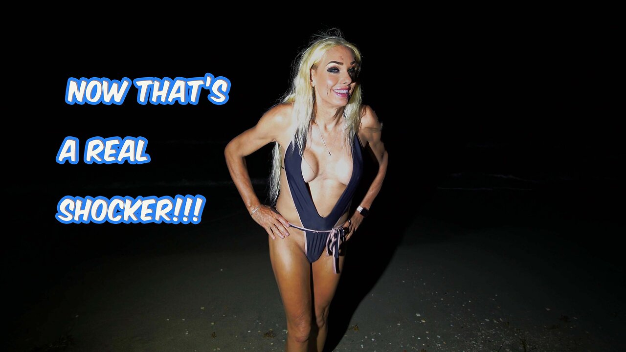 Bikini Girl Electrocuted Modeling! Shocking Experience Caught on Camera!