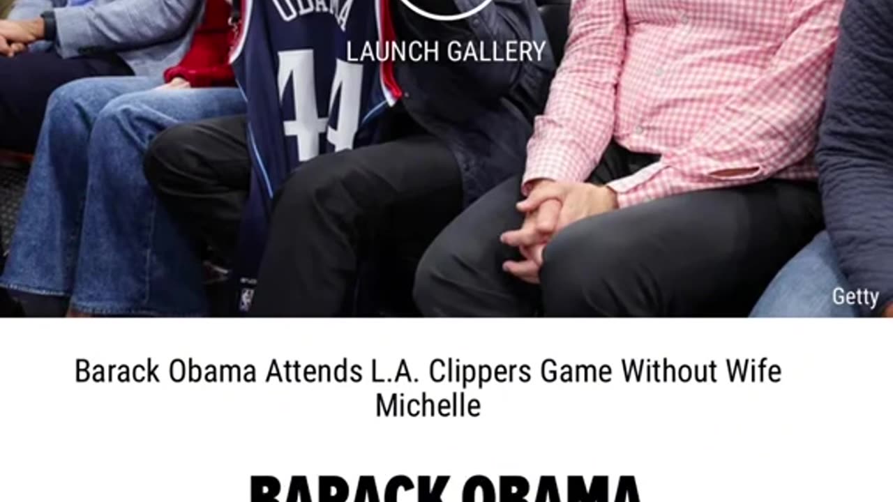 Barack Attends Clippers Game Without Michelle!