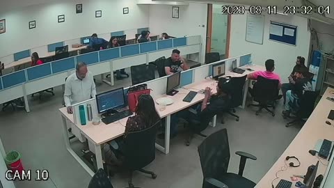 Scammers Panic after I hack their Live CCTV Footage