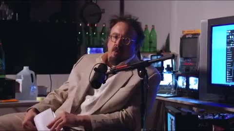 Sam Hyde: How To Answer People Who Want To Debate You On "What An American Is."