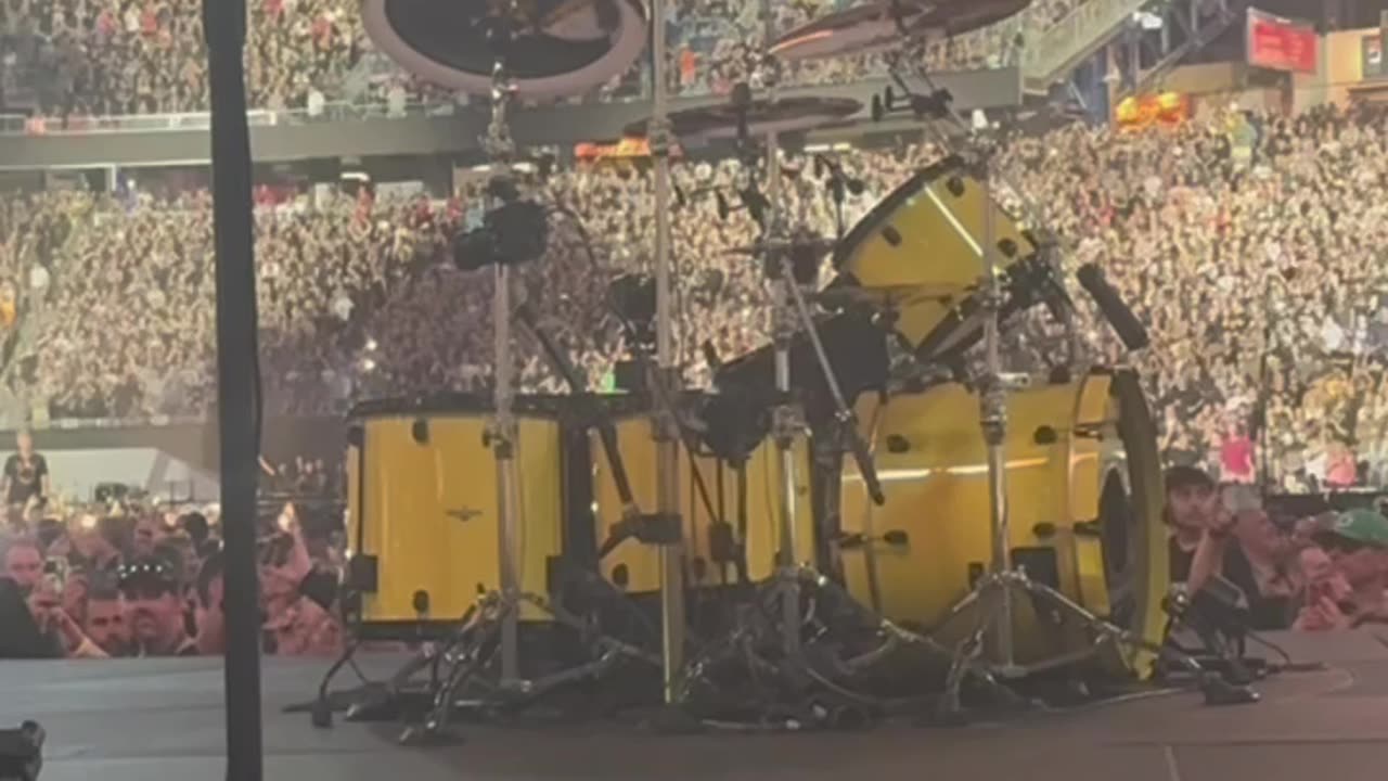 Metallica Intro