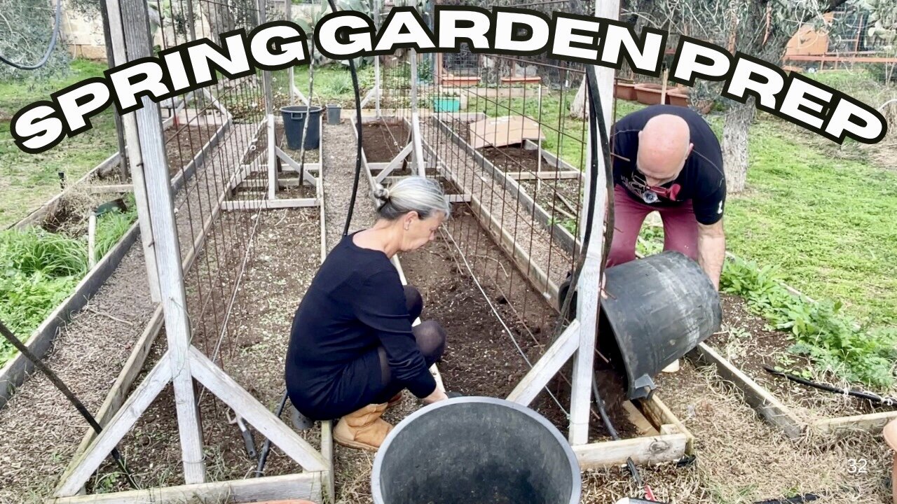 🌱 How to Revive & Prepare Your Garden Beds for a Thriving Spring! 🌸