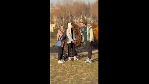 😄😁😆ورود خر و الاغ به دسشویی ممنوع