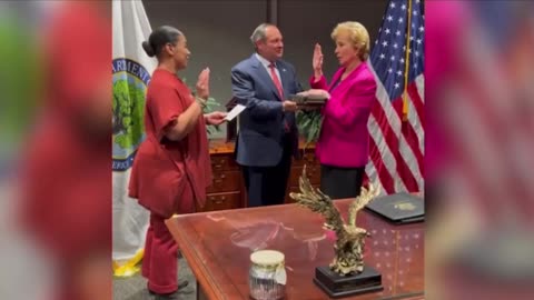 Linda McMahon is sworn in as Secretary of Education