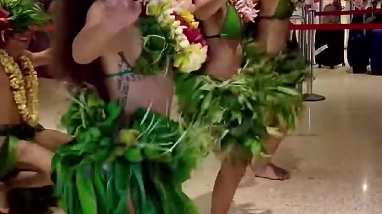 Polynesian play