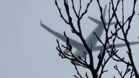 Plane Engine Experiences Small Engine Fire Mid-Flight