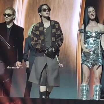 BTS Jhope Gala des pieces jaunes 2025