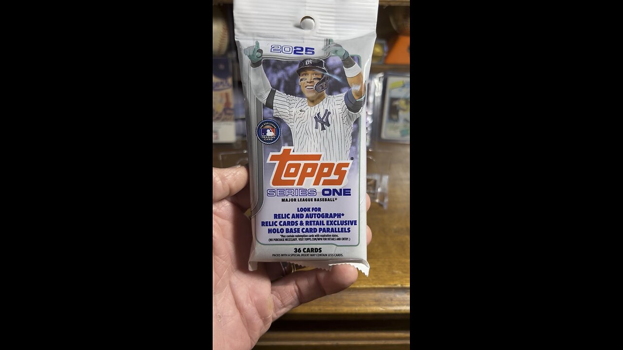 2025 Topps Series 1 baseball cards Fat Pack