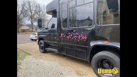 2012 Ford E350 Super Duty Mobile Hair Salon | Mobile Business Unit for Sale in Tennessee!