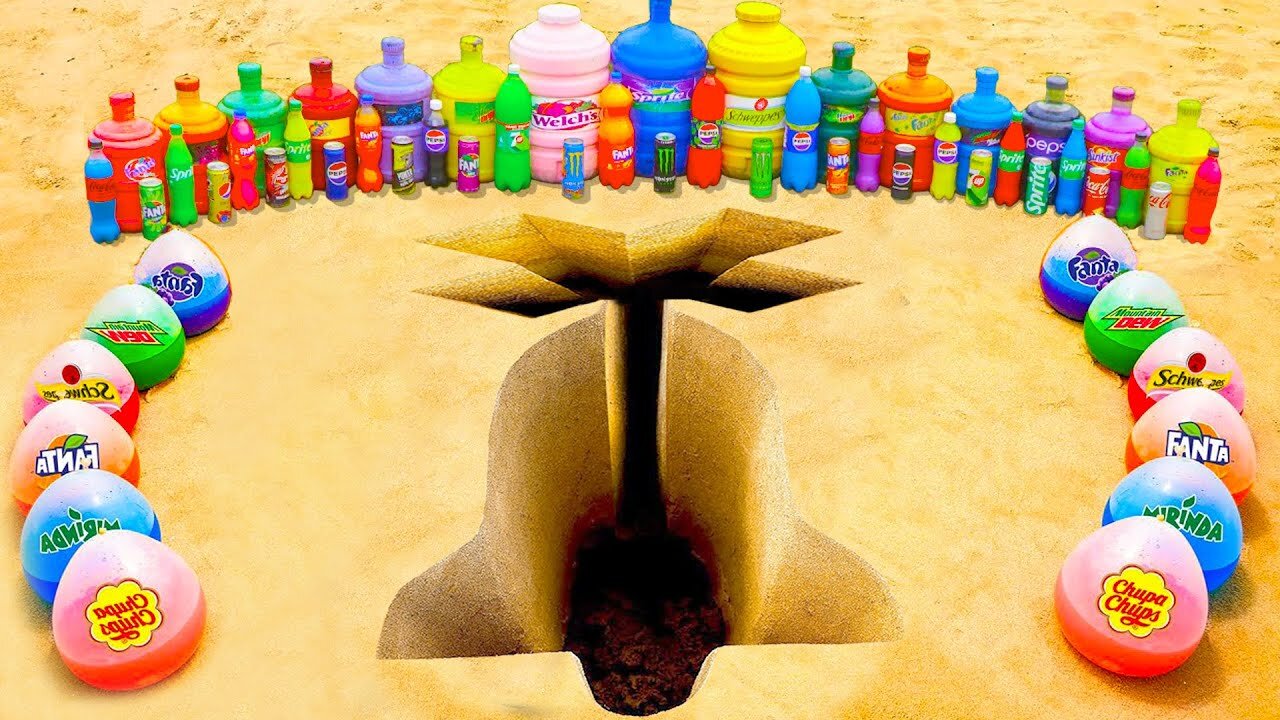 How to create a Christmas Bell pit vs Toothpaste Eruption, and Fanta vs Coca-Cola with Mentos