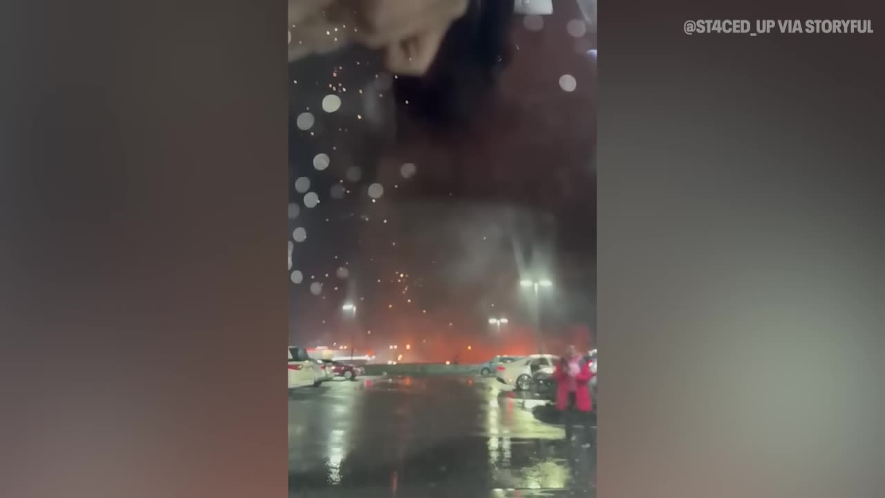 Raw video of Philadelphia plane crash, aftermath, panic