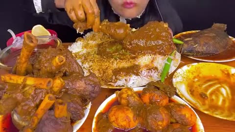 ASMR EATING SPICY CHICKEN CURRY,SPICY LIVER CURRY,SPICY MUTTON CURRY,SPICY FISH CURRY,EGG CURRY