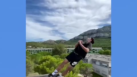 Juggling maniacs do parkour without limits - Total Emotion - 10