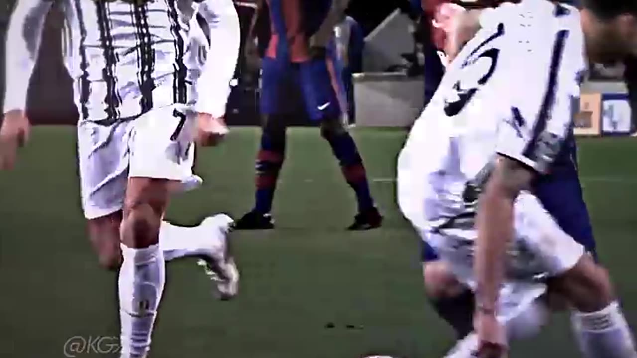 Ronaldo vs mesi video🎥 epic fight