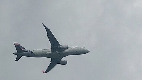 Airbus A320 PR-MYX departs to Brasília from Manaus