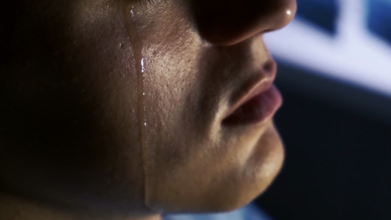 Douglas Hulderman - Broken Glass (Official)