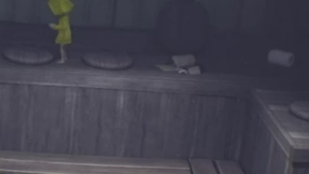 I'm a dumbass)) I didn't see it and died))) #funny #gaming #crazy #littlenightmares #nightmares