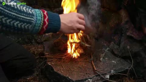 Endless Winter🥶 1 Hour Bushcraft in the North [Camping, Survival]