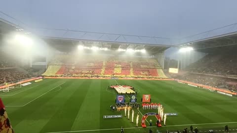 RC Lens vs Clermont Foot 1963 fantastic atmosphere