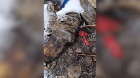 Russian troops are forced to collect and catalogue the abandoned Ukrainian dead