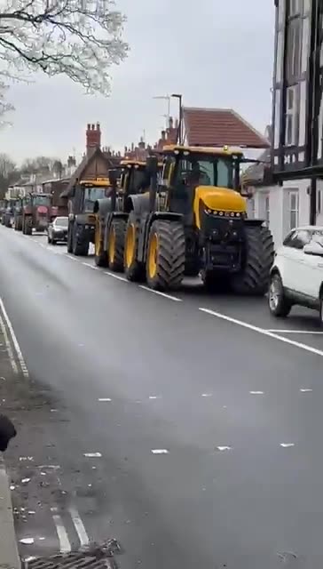 TODAY: Rolling action by Farmers To Action starts