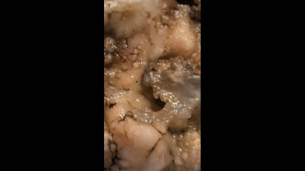 Plume agate inspection!