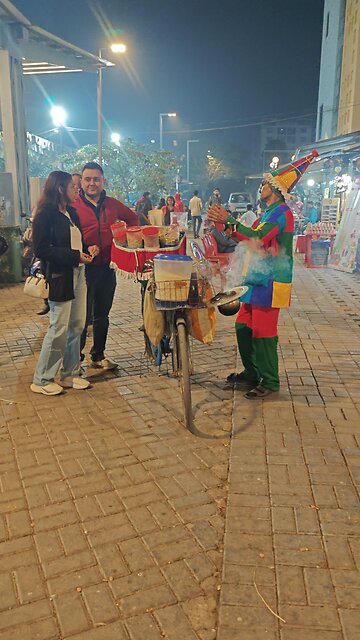 Famous Jhalmuri of kolkata, India