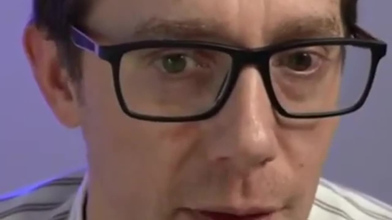 Ashton Forbes --- The Reality of MH370 Videos