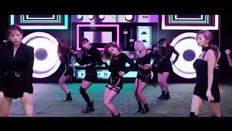 South Korean girl group MVTWICE Break through dance