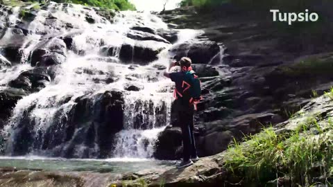 This Waterproof, Shockproof Camera Survives 33FT Underwater – You Won’t Believe What Happens Next!