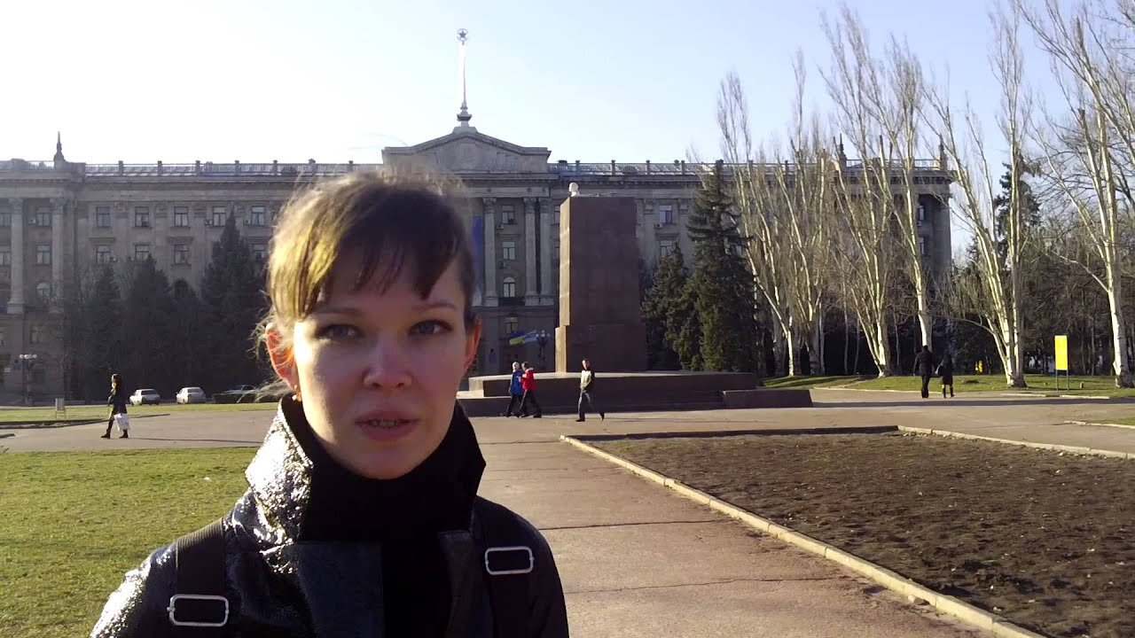 2014-03-09 - ⚠️ Ukraine 2014: Nikolaev - Nastya "It Wasn't right the way they took Lenin down"