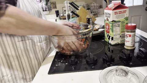 Comfort on a Plate: meatloaf with Home-Canned Sides