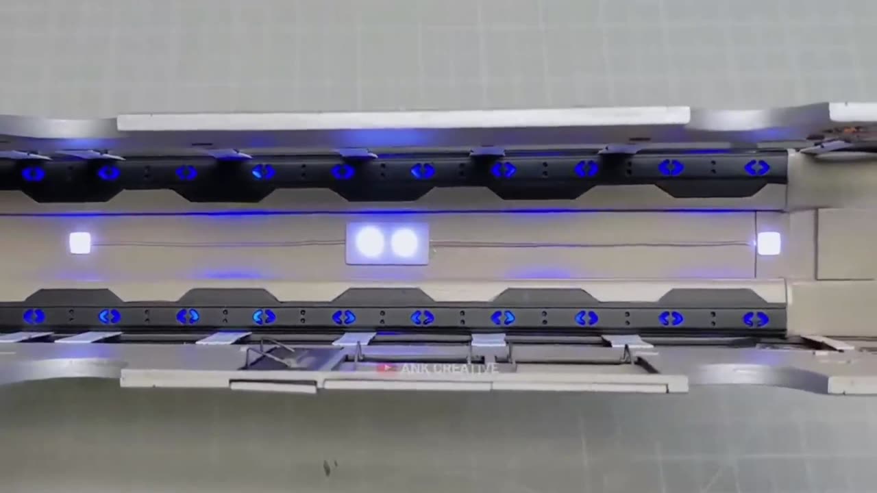 Toy vehicle