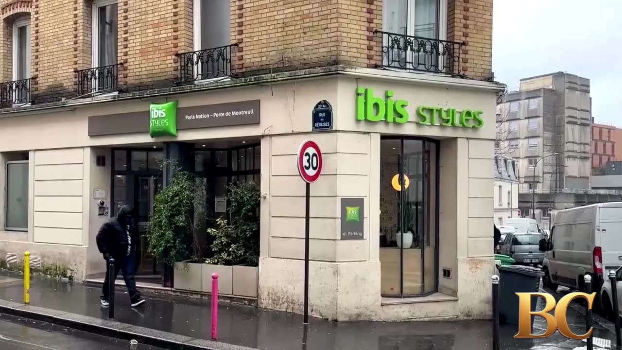 American Woman Detained In Paris