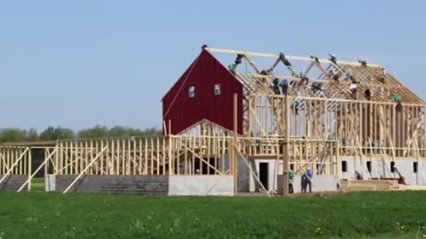 Amish Offer Assistance Rebuilding After Natural Disasters