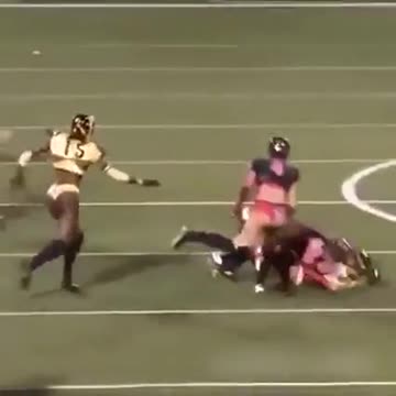 HOW THIS DIDN'T PUT THE NFL OUT OF BUSINESS 🏈 I DO NOT KNOW❗