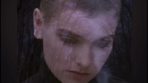 Sinead O’Connor - Nothing Compares 2 U (Official Music Video)