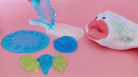 Handy Eating ice cream gummies ASMR