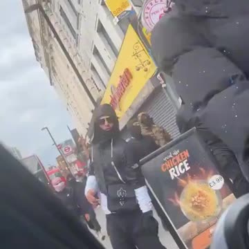 El Reino Unido enfrenta tensiones sociales crecientes vinculadas a la inmigración ilegal