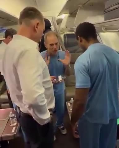 Venezuelan hostages got a phone call from guess who?